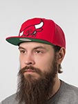 Бейсболка MITCHELL NESS арт. HS10521-CBURED1 Chicago Bulls NBA (красный)